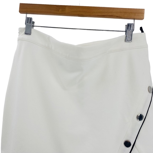 H:ours NEW Revolve Milla Snap Button Side Slit Mini Skirt in Ivory Size XL - Picture 6 of 11